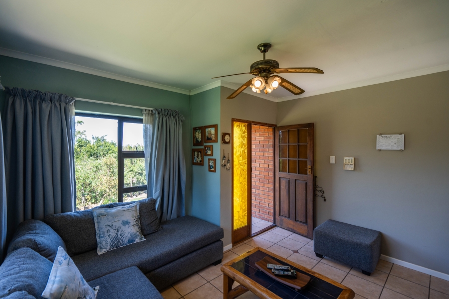 3 Bedroom Property for Sale in Seafield Eastern Cape